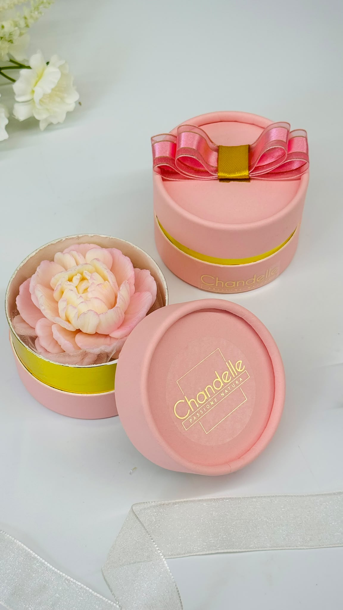 Rosa o Peonia in sapone profumato con box regalo