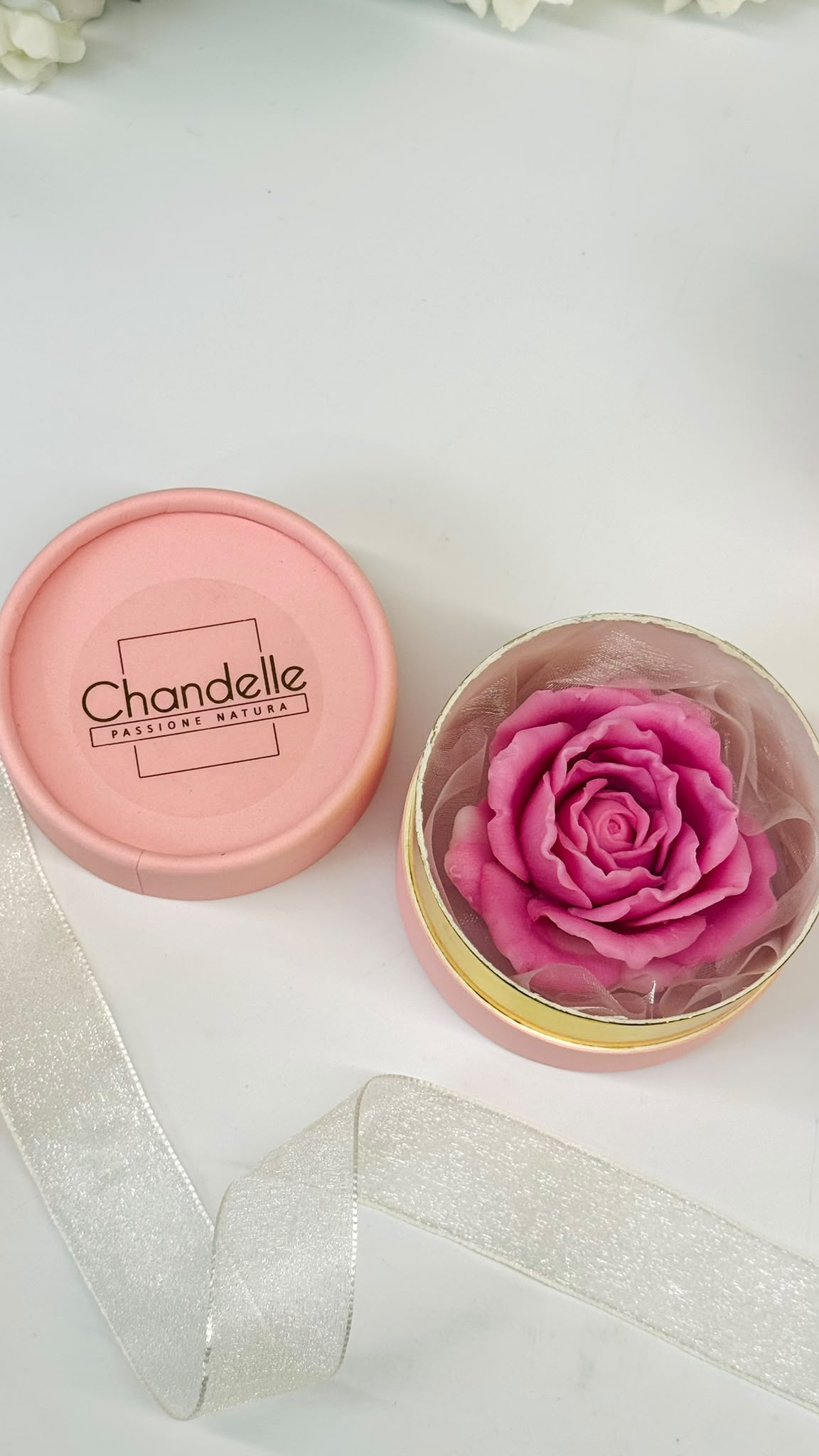 Rosa o Peonia in sapone profumato con box regalo